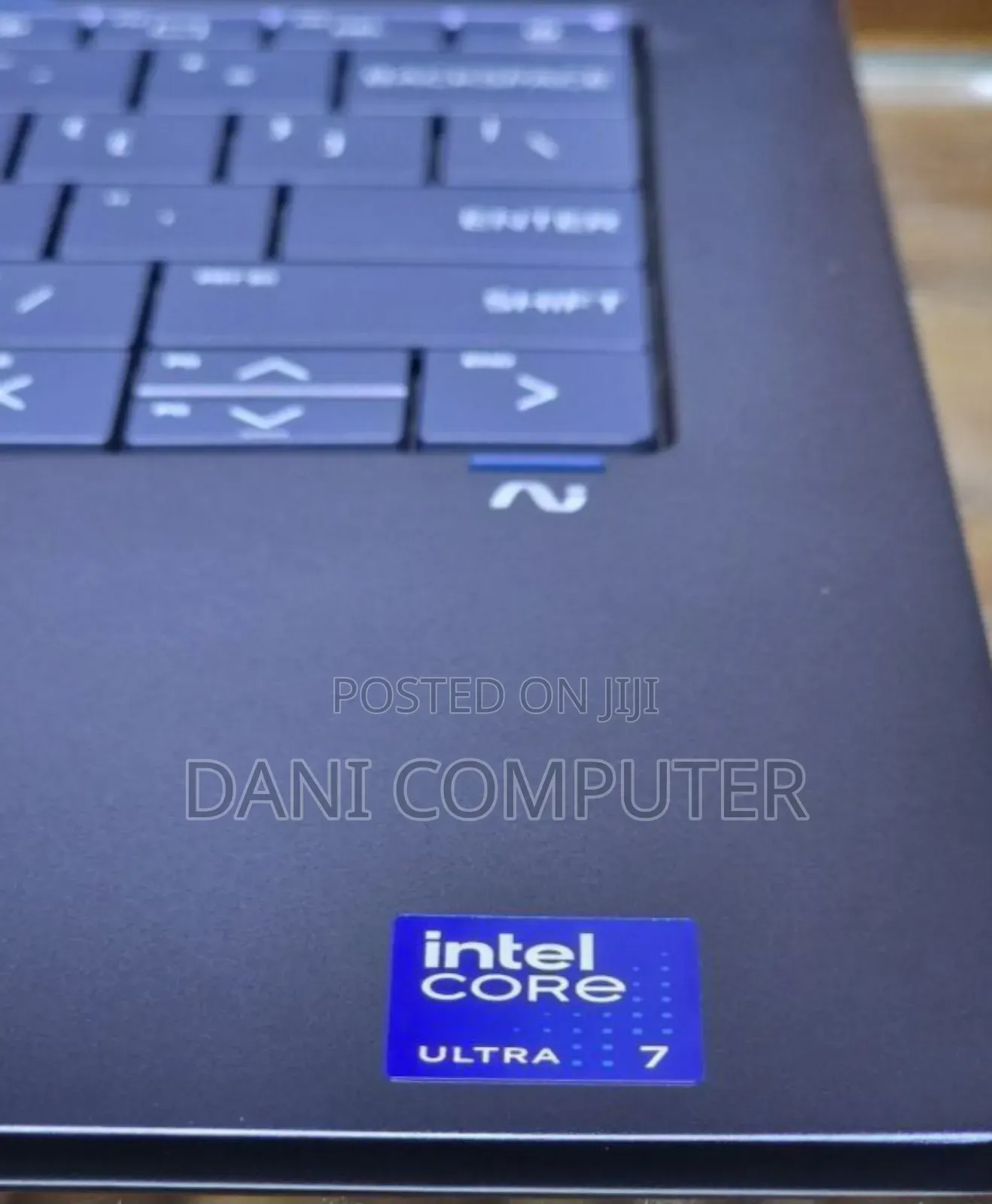 New Laptop HP OmniBook 5 14" 16GB Intel Core Ultra 7 SSD 1T