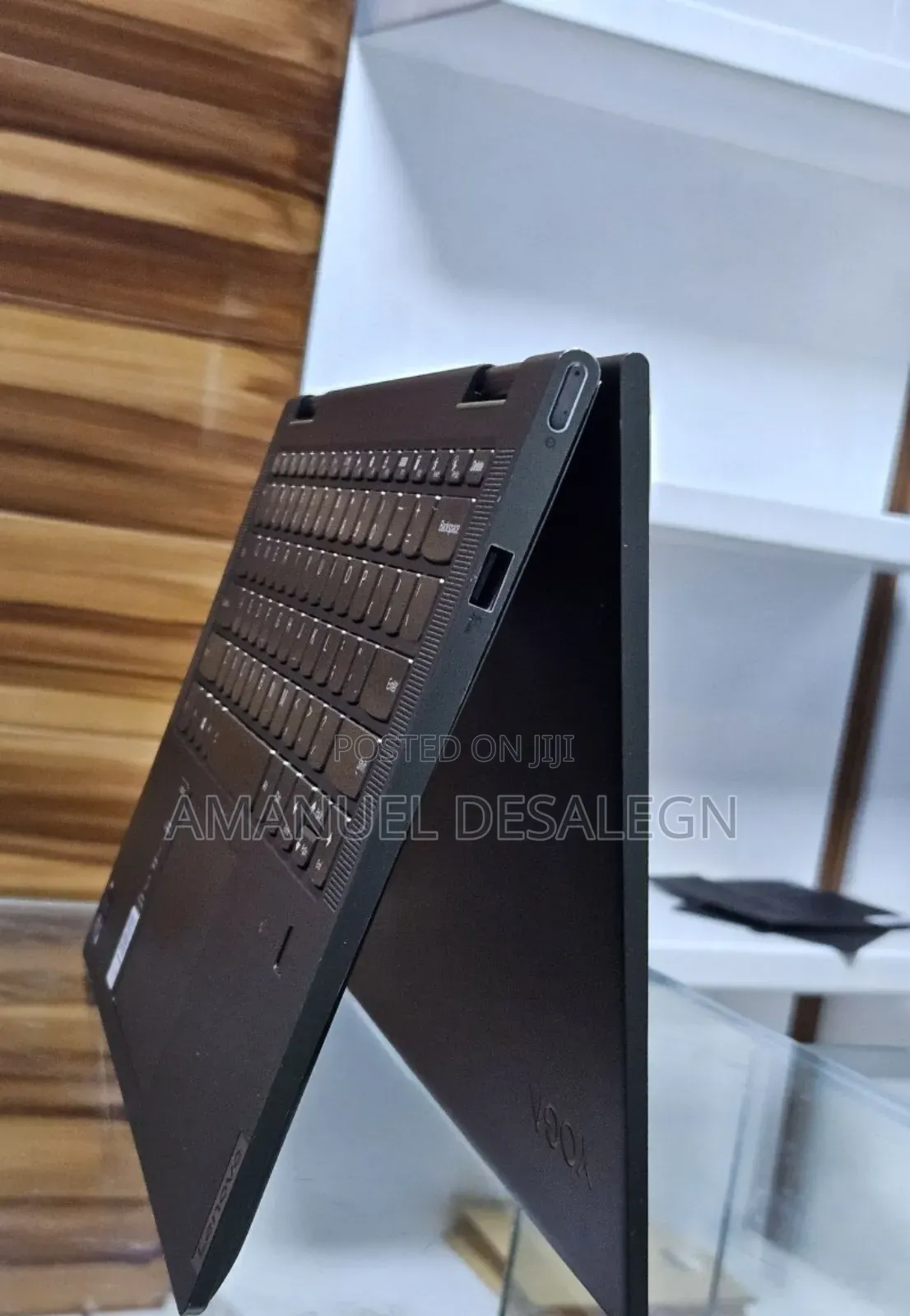 New Laptop Lenovo Yoga 7i 12GB Intel Core I5 SSD 512GB