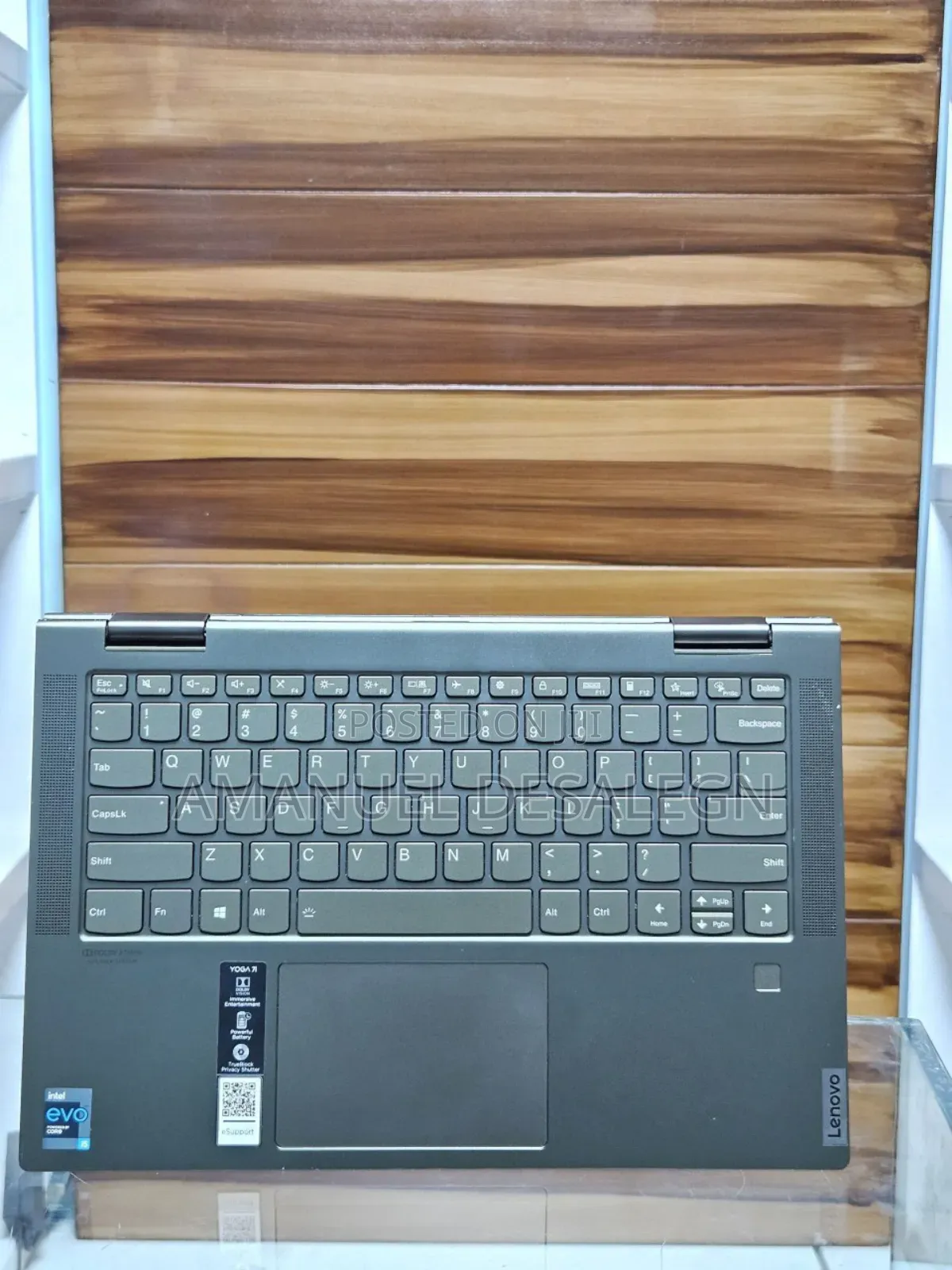 New Laptop Lenovo Yoga 7i 12GB Intel Core I5 SSD 512GB