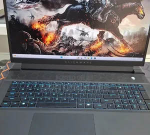 New Laptop Alienware M17x R2 32GB Intel Core I9 SSD 1T