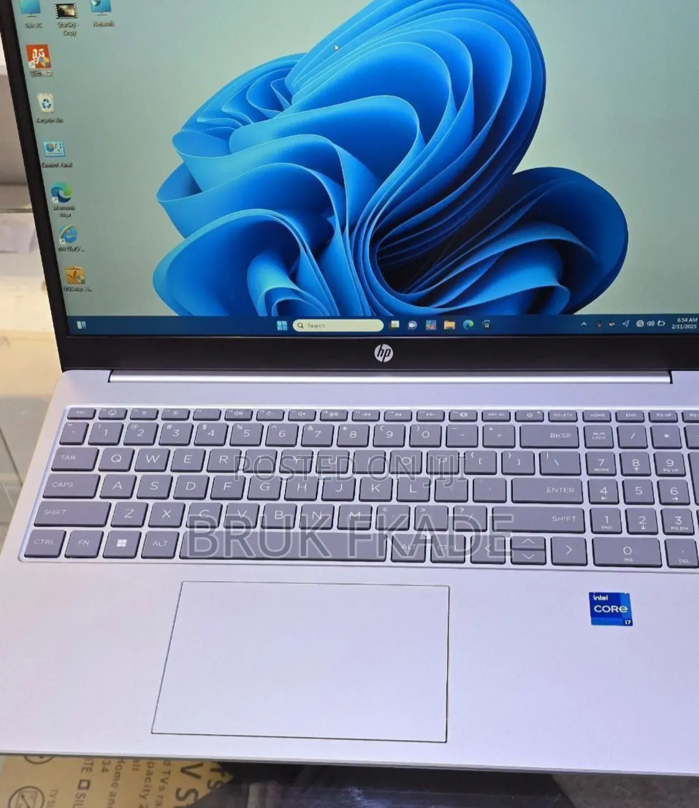 New Laptop HP Stream Notebook 16GB Intel Core I7 SSD 512GB