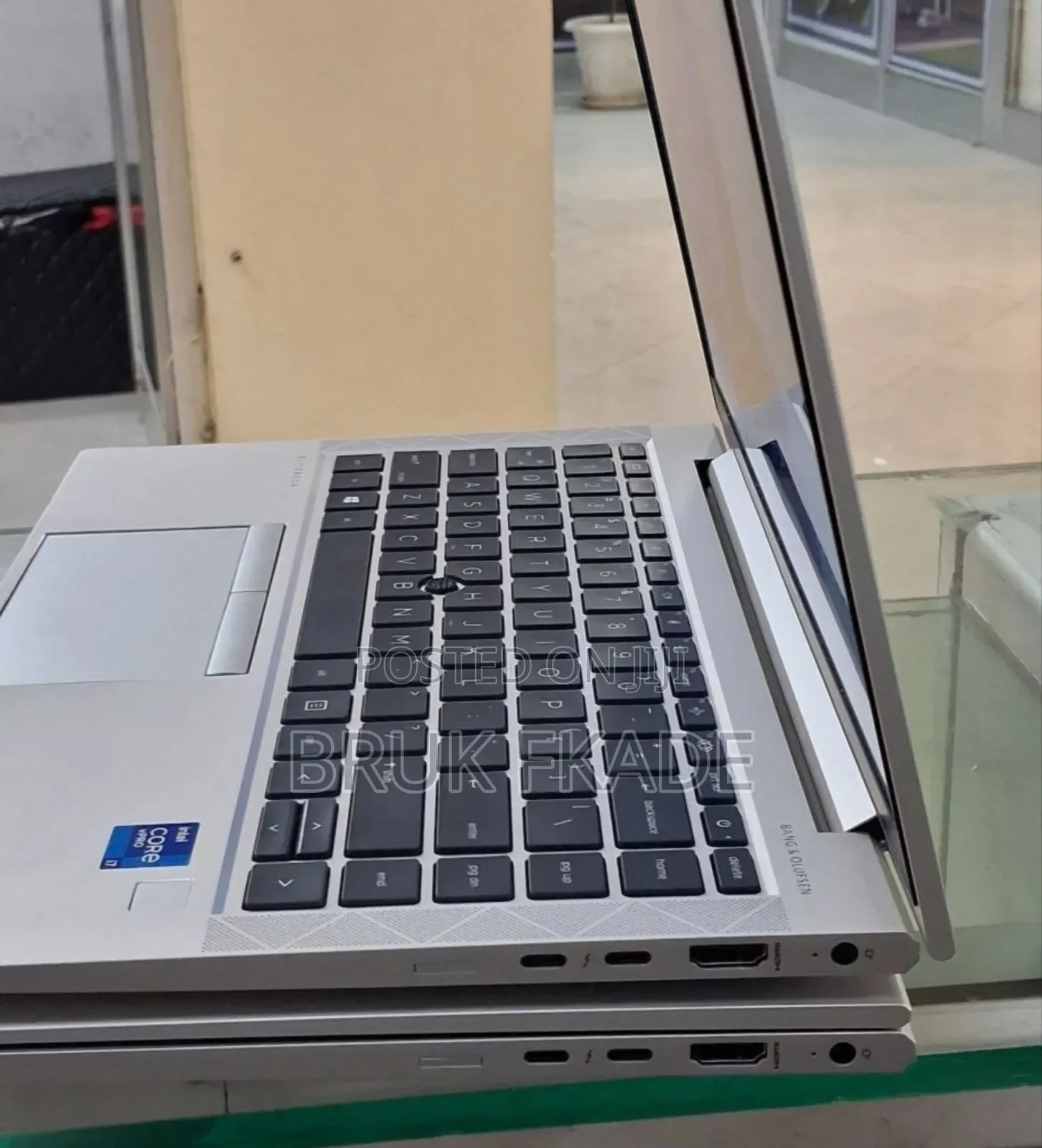 New Laptop HP EliteBook 840 G8 16GB Intel Core I7 SSD 512GB