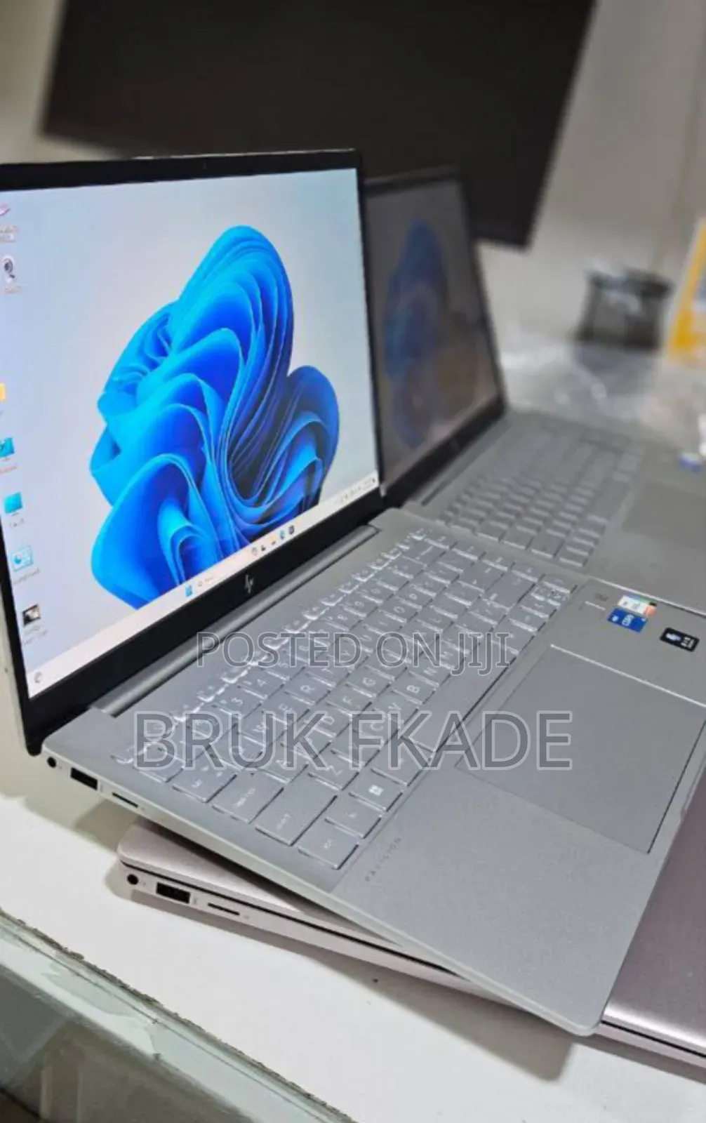 New Laptop HP Pavilion 14 16GB Intel Core I5 SSD 1T