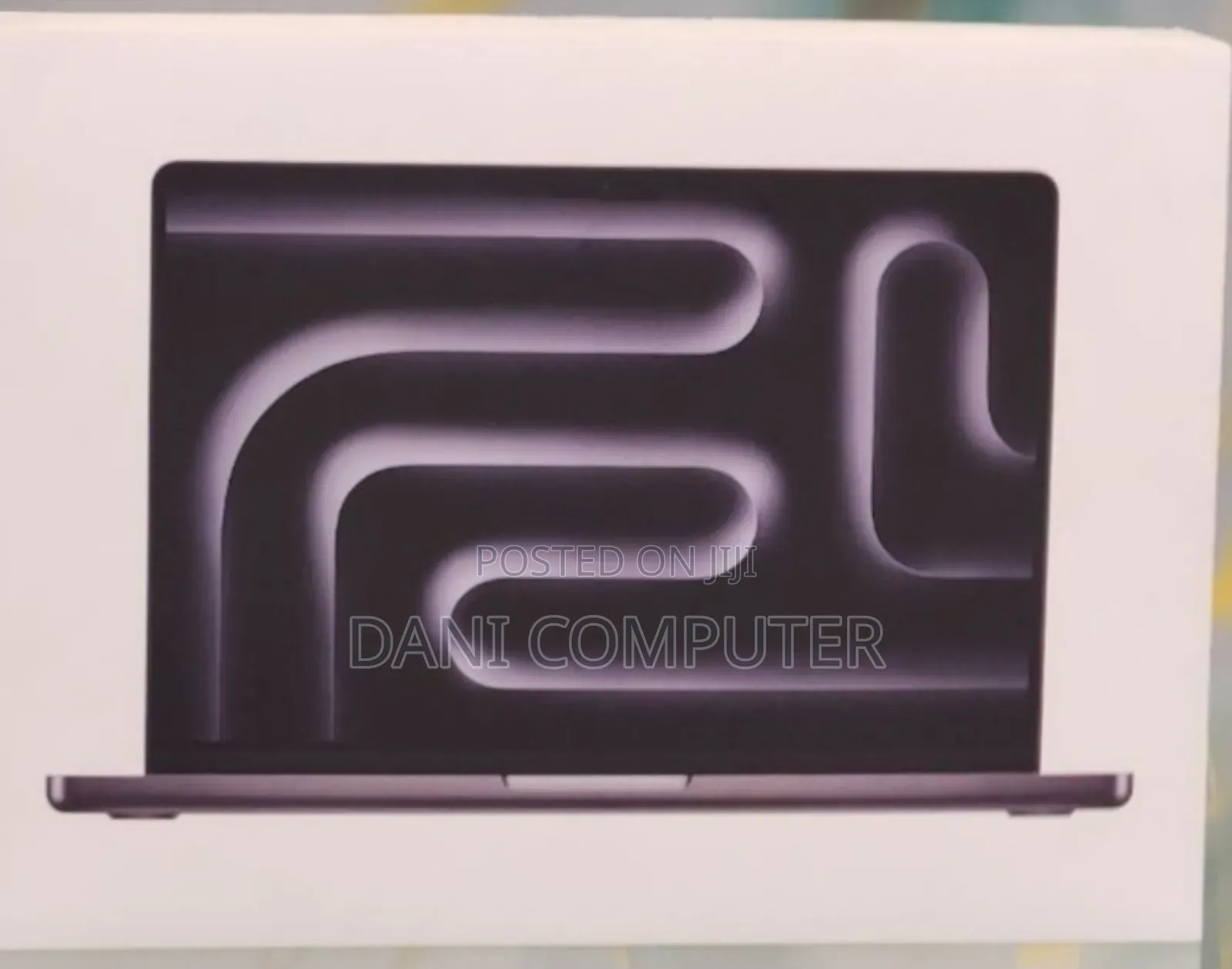 New Laptop Apple Macbook Pro 2025 M5 14-Inch 16GB Apple M5 SSD 1T