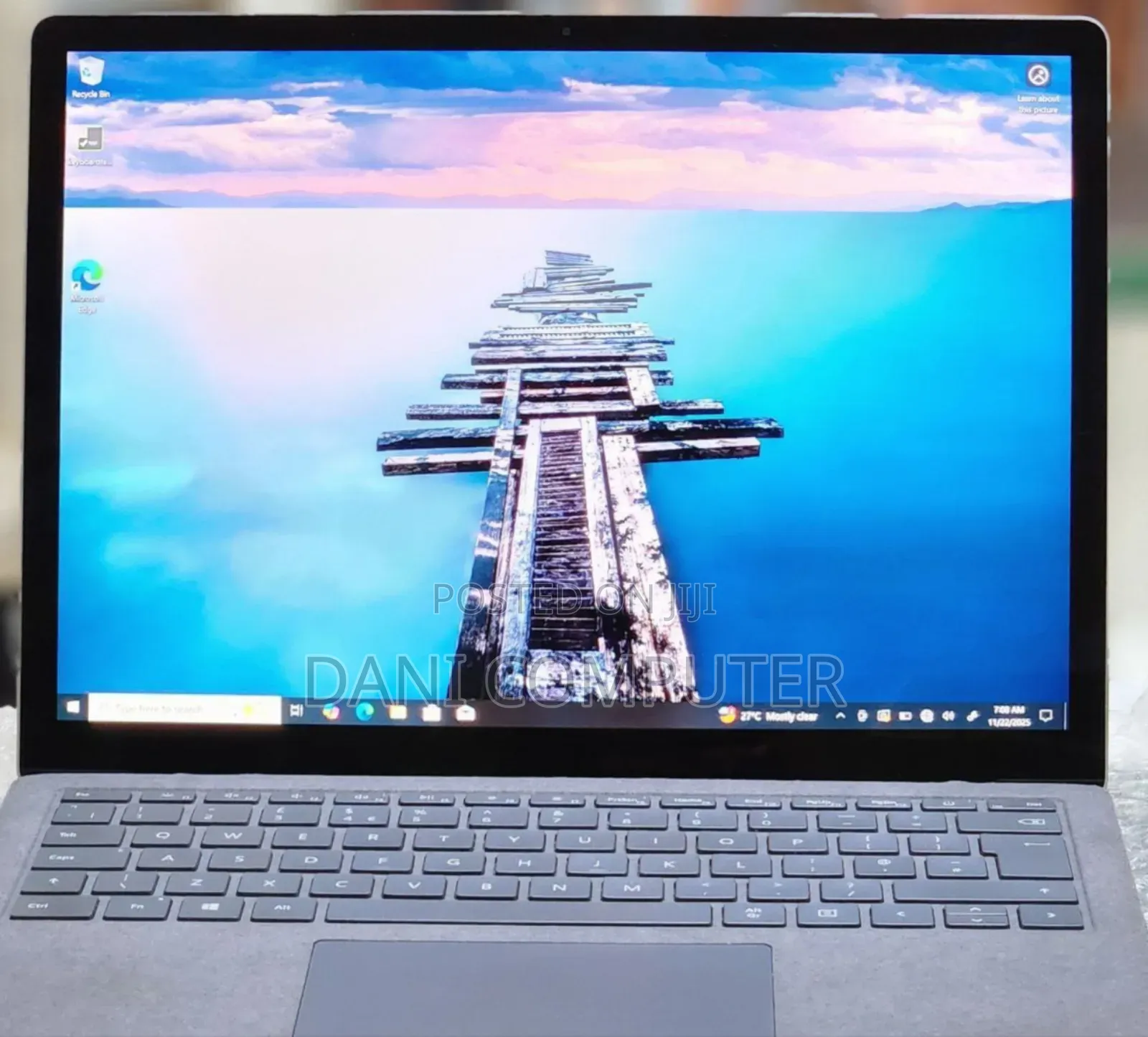 New Laptop Microsoft Surface 8GB Intel Core I5 SSD 512GB