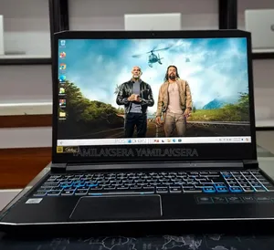 New Laptop Acer Predator Helios 300 16GB Intel Core I7 SSD 1T