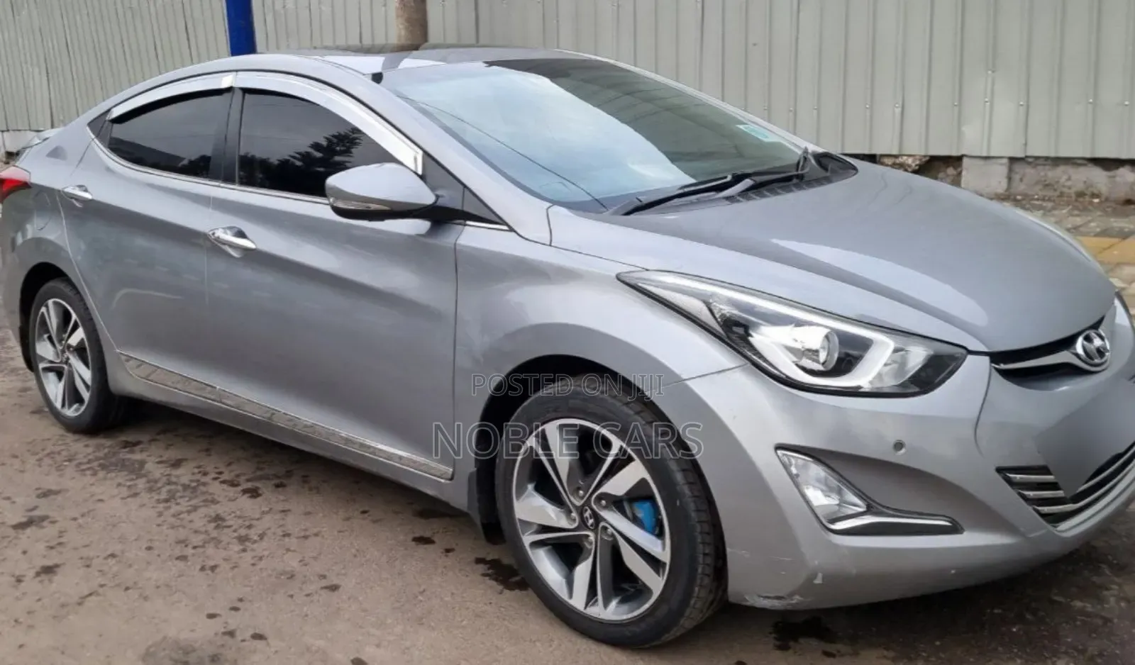 Hyundai Avante 2015 Silver