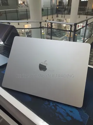 New Laptop Apple MacBook Pro M1 16GB Apple M1 Pro SSD 512GB