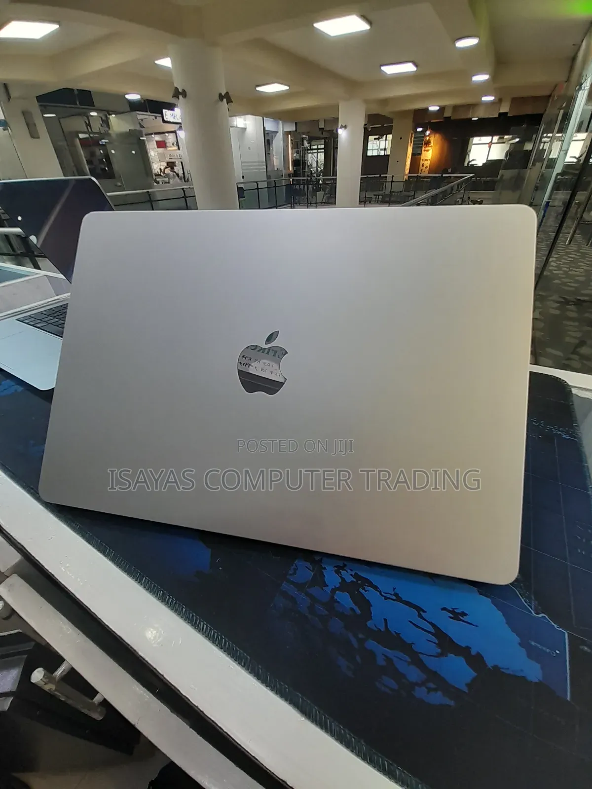 New Laptop Apple MacBook Pro M1 16GB Apple M1 Pro SSD 512GB
