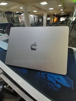 New Laptop Apple MacBook Pro M1 16GB Apple M1 Pro SSD 512GB