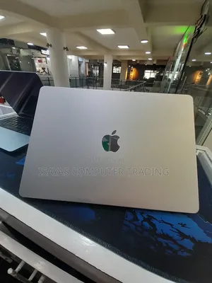 New Laptop Apple MacBook Pro M1 16GB Apple M1 Pro SSD 512GB