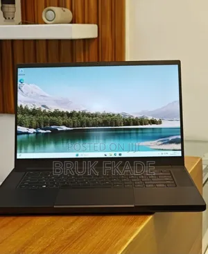 New Laptop Razer Blade 16GB Intel Core I7 SSD 512GB