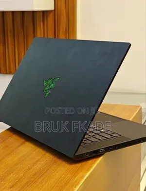 New Laptop Razer Blade 16GB Intel Core I7 SSD 512GB