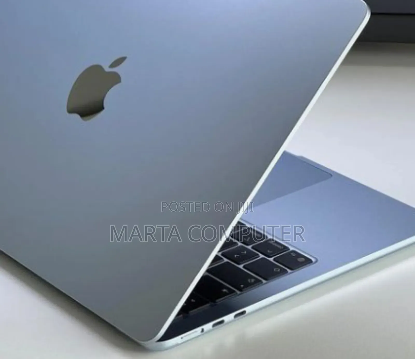 New Laptop Apple MacBook Air 2025 M4 13-Inch 16GB Apple M4 SSD 256GB