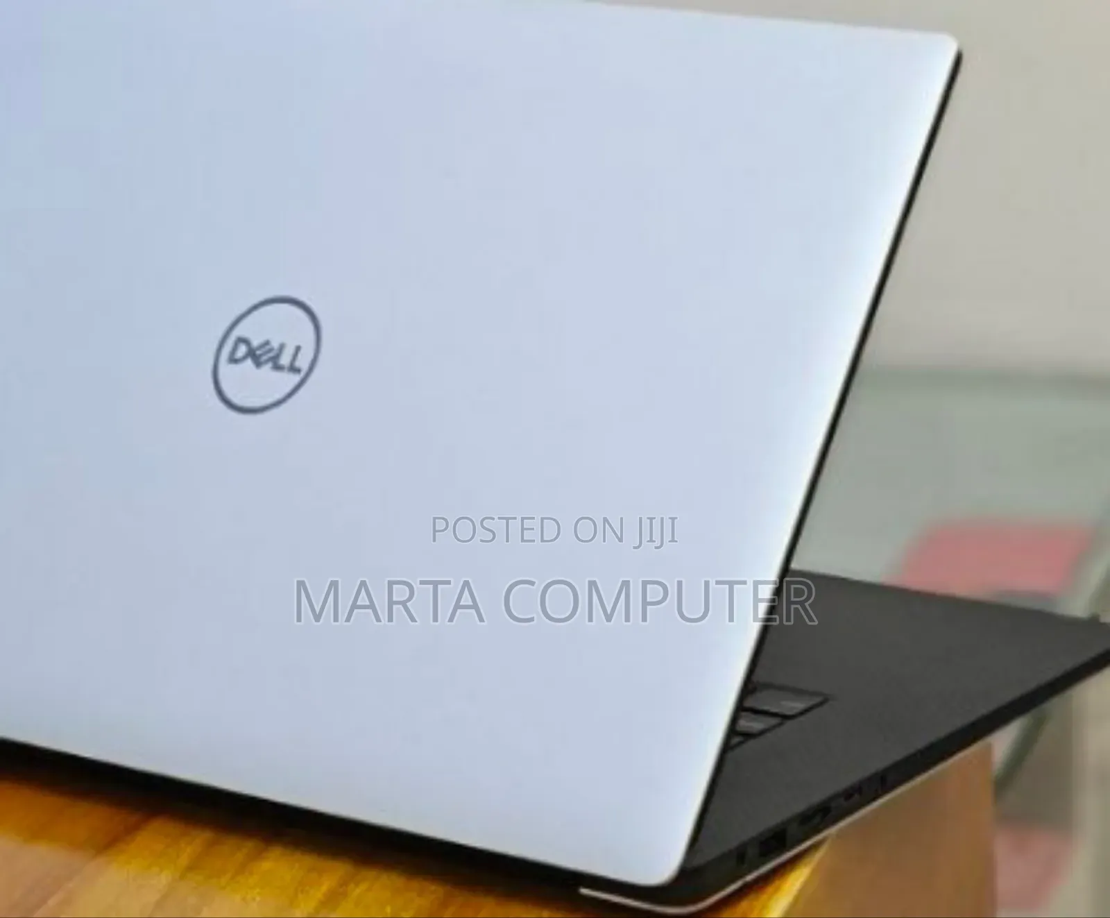 New Laptop Dell XPS 15 16GB Intel Core I9 SSD 512GB