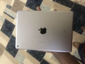 Apple iPad Wi-Fi 64 GB Silver