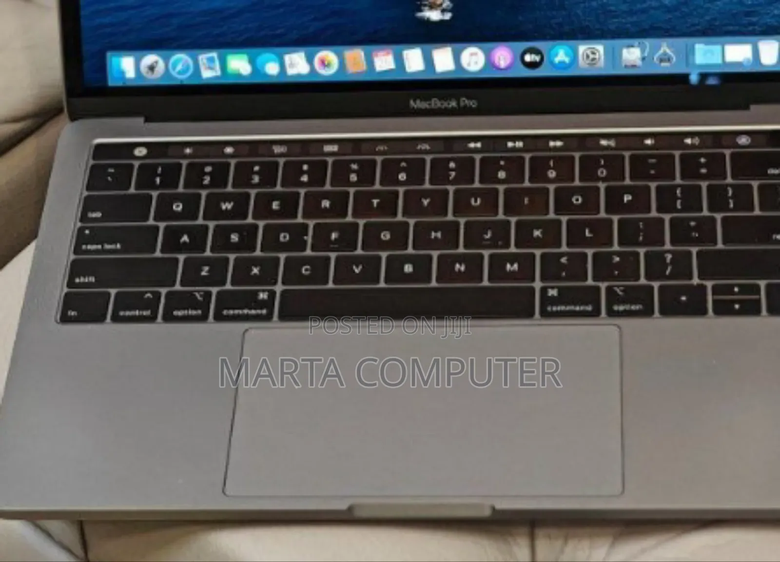 New Laptop Apple MacBook Pro 2019 16GB Intel Core I7 SSD 1T