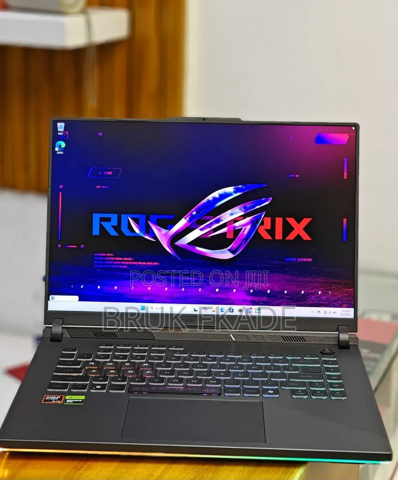 New Laptop Asus ROG Strix G15 16GB AMD Ryzen 9 SSD 1T