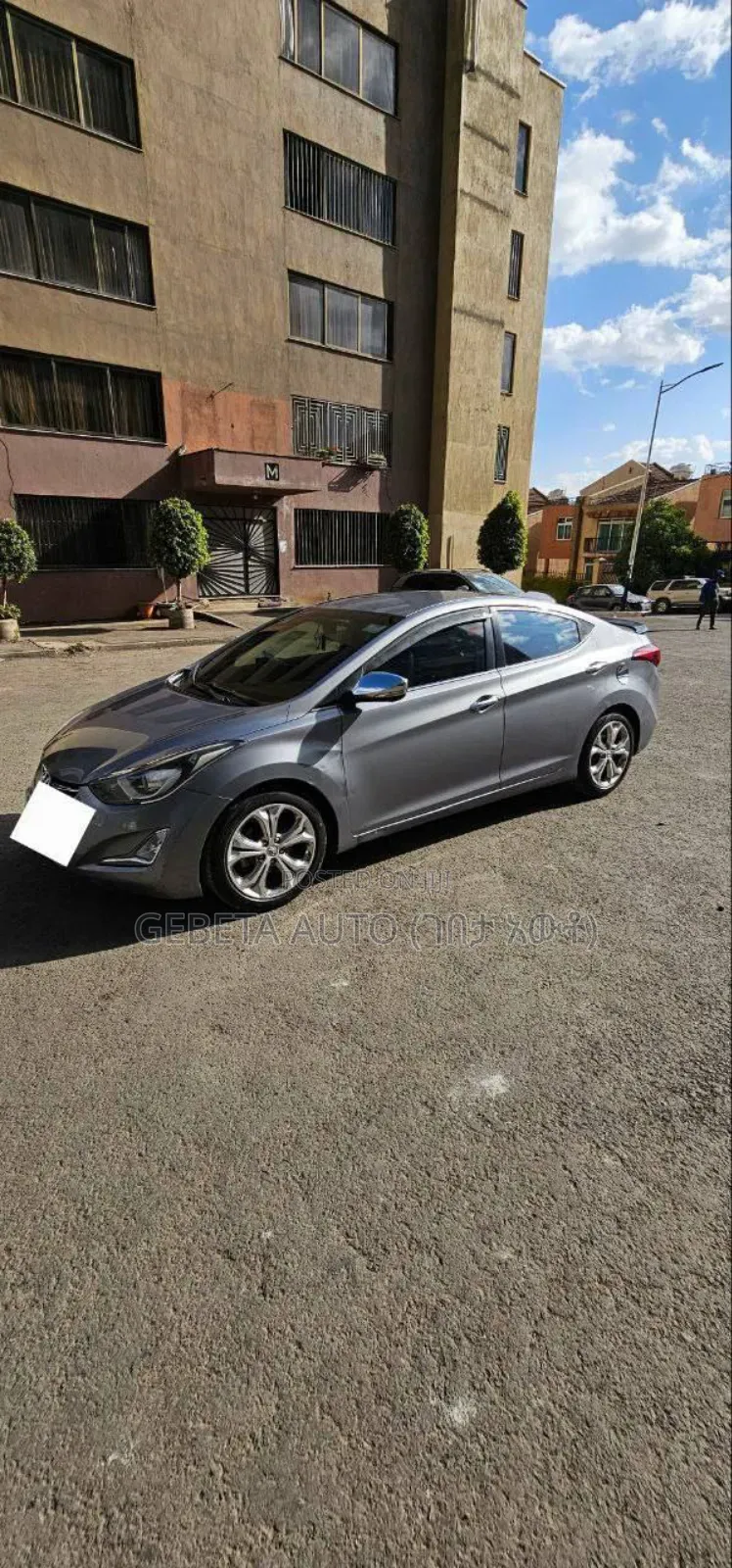 Hyundai Avante 2014