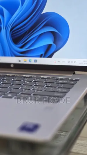 New Laptop HP ProBook 440 16GB Intel Core Ultra 5 SSD 512GB