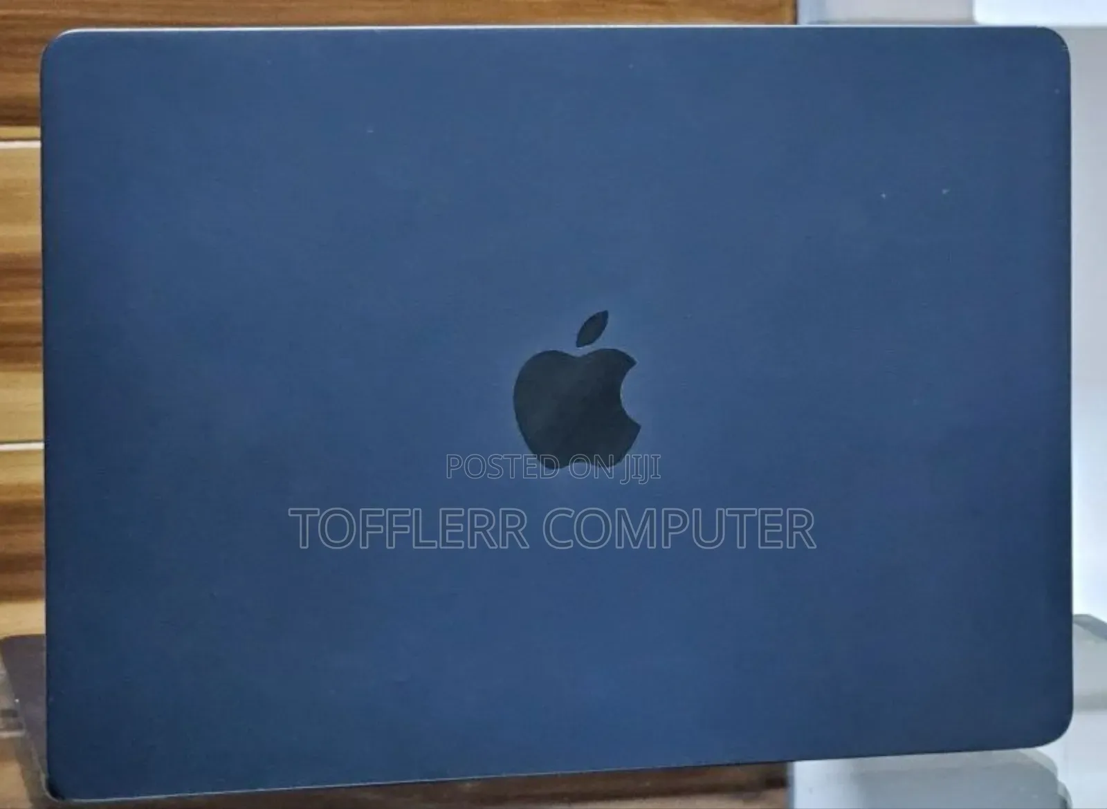 New Laptop Apple MacBook Pro M1 16GB AMD A10 SSD 256GB