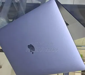 New Laptop Apple MacBook Pro 2019 32GB Intel Core i7 SSD 256GB