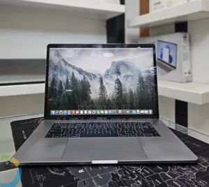 New Laptop Apple MacBook Pro 2019 16GB Intel Core I9 SSD 512GB