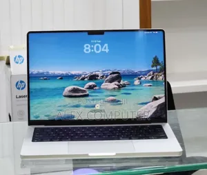 New Laptop Apple MacBook Pro M1 16GB Apple M1 Pro SSD 512GB