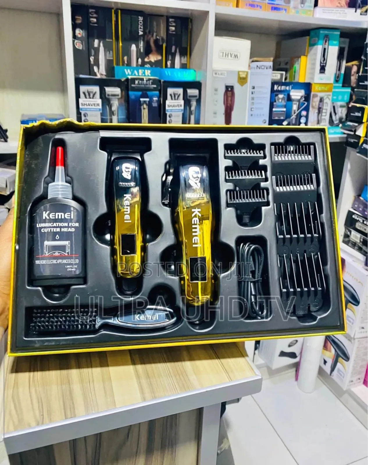 Kemei Km-709a Professional Rechargeable Hair Clipper and Trimmer Set.