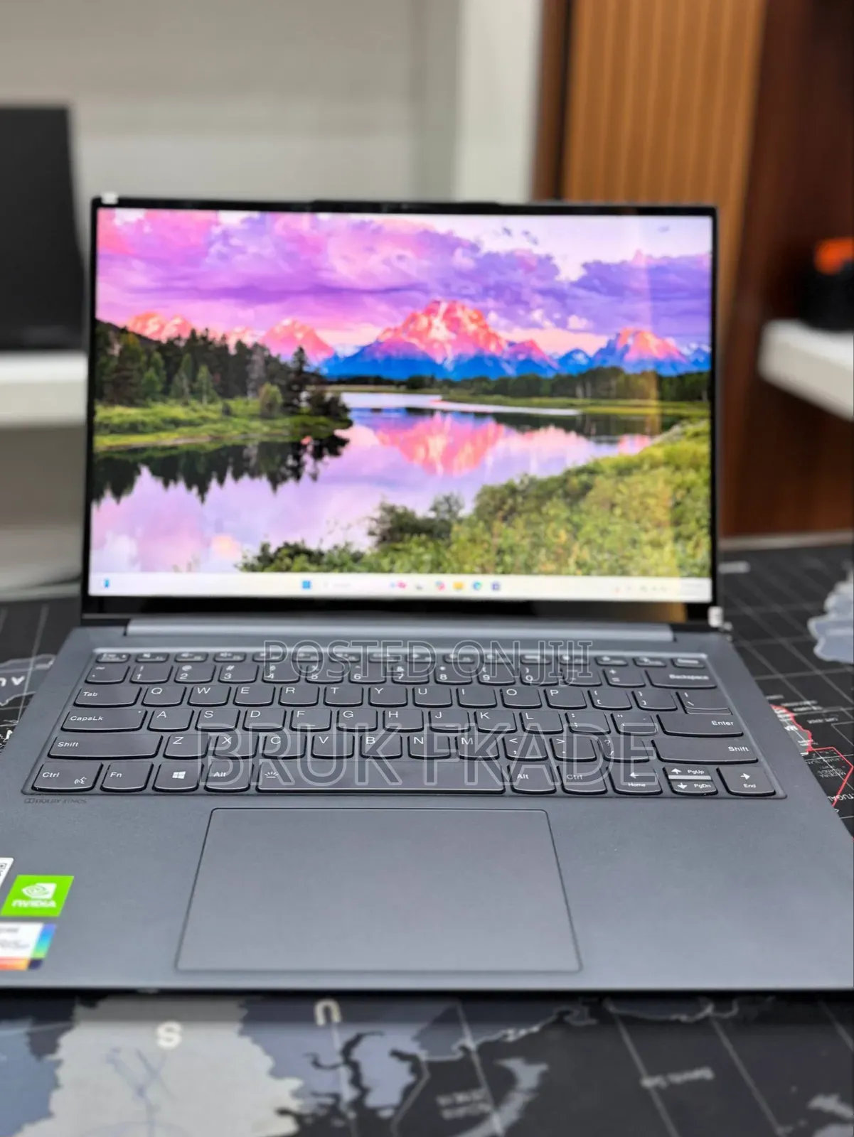 New Laptop Lenovo ThinkPad Yoga 16GB Intel Core I7 SSD 512GB