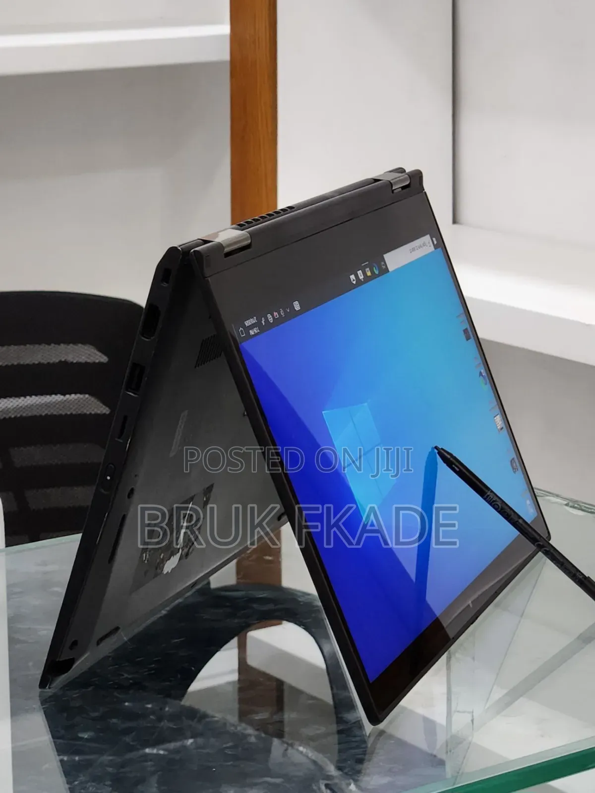 New Laptop Lenovo ThinkPad Yoga 8GB Intel Core I5 SSD 512GB
