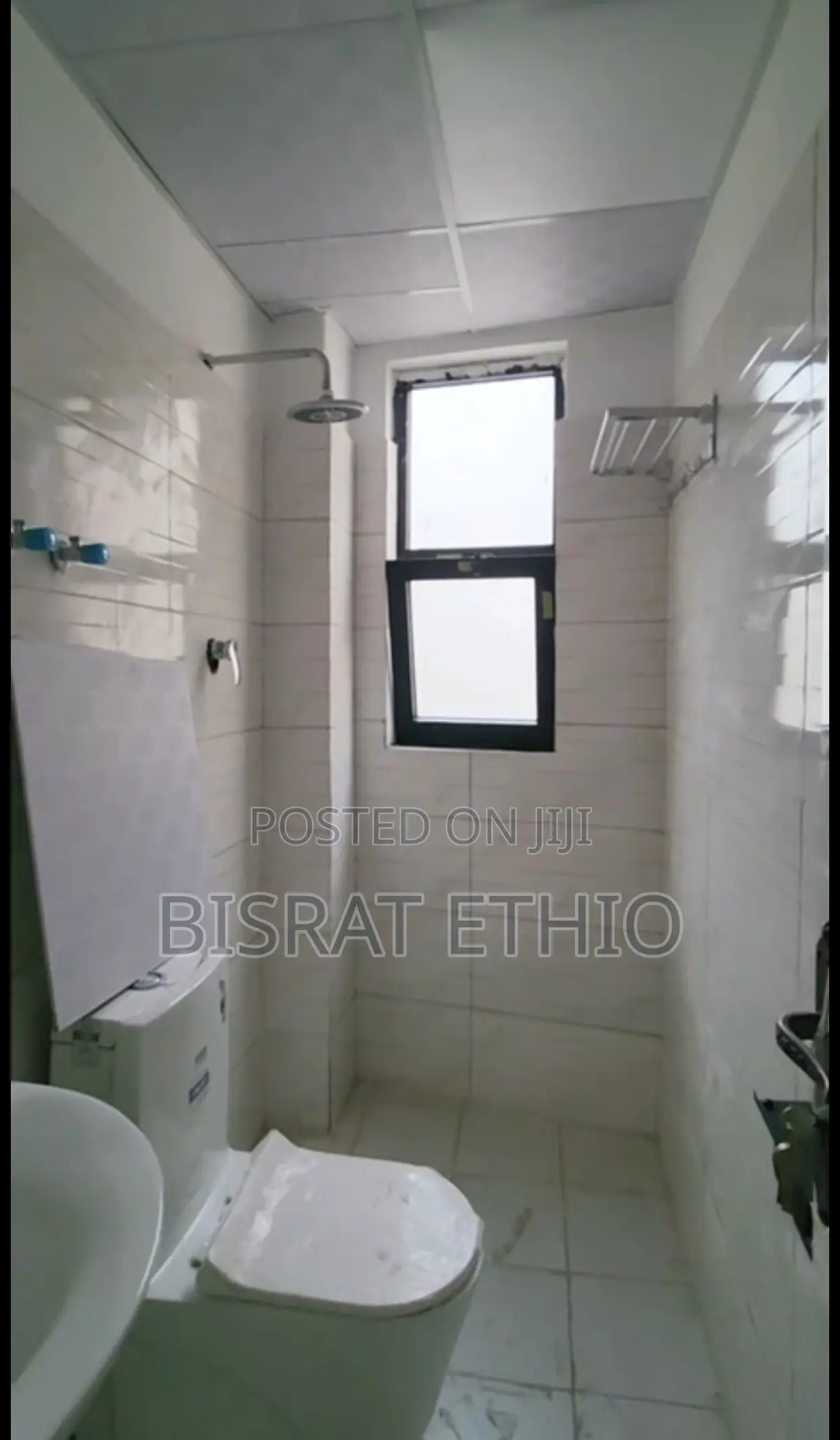 Furnished 3bdrm Apartment in መገናኛ 24, Bole for sale