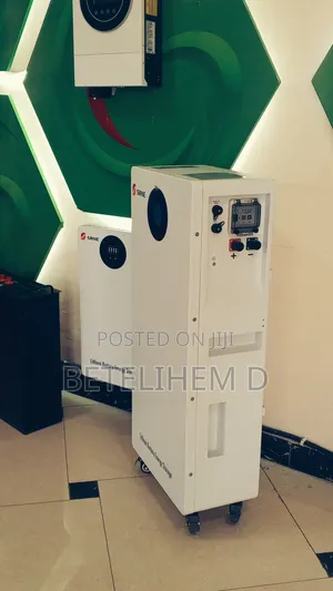10kw Hybrid Inverter and Lithium Ion Battery
