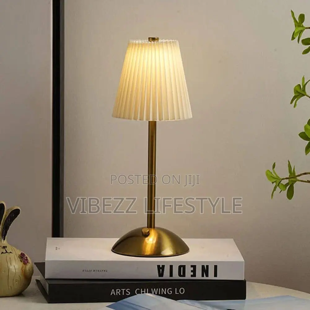 Smart Table Lamp