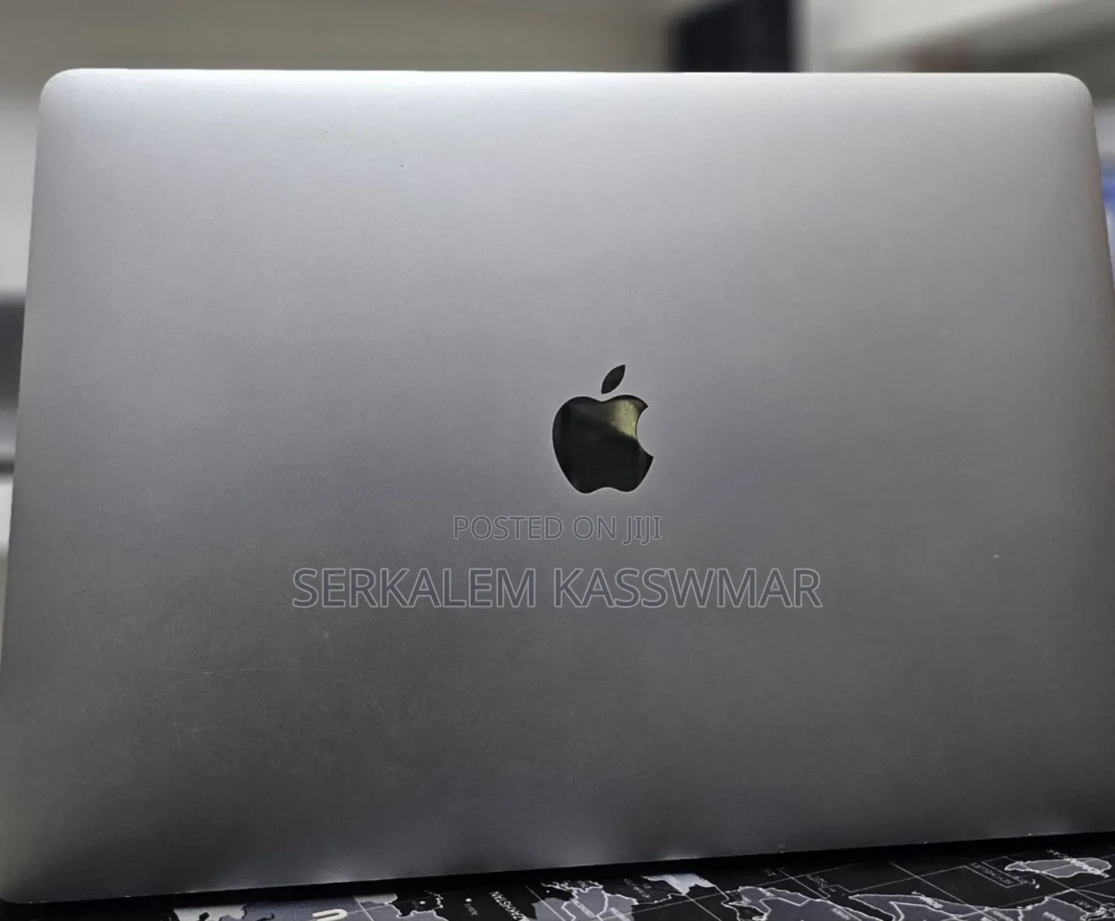 New Laptop Apple MacBook Pro 2019 16GB Intel Core I9 SSD 512GB