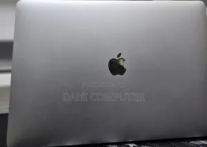 New Laptop Apple MacBook Pro 2019 16GB Intel Core I9 SSD 512GB