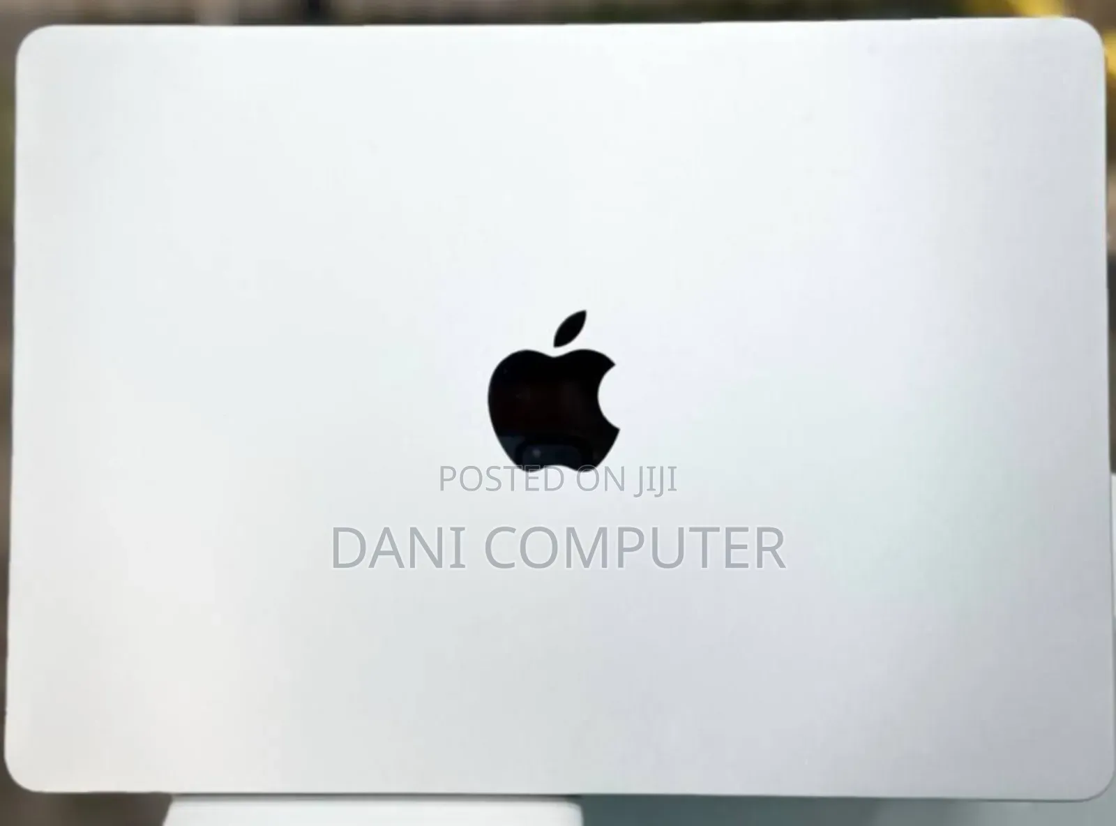 New Laptop Apple MacBook Air 2022 M2 8GB Intel Core M2 SSD 256GB