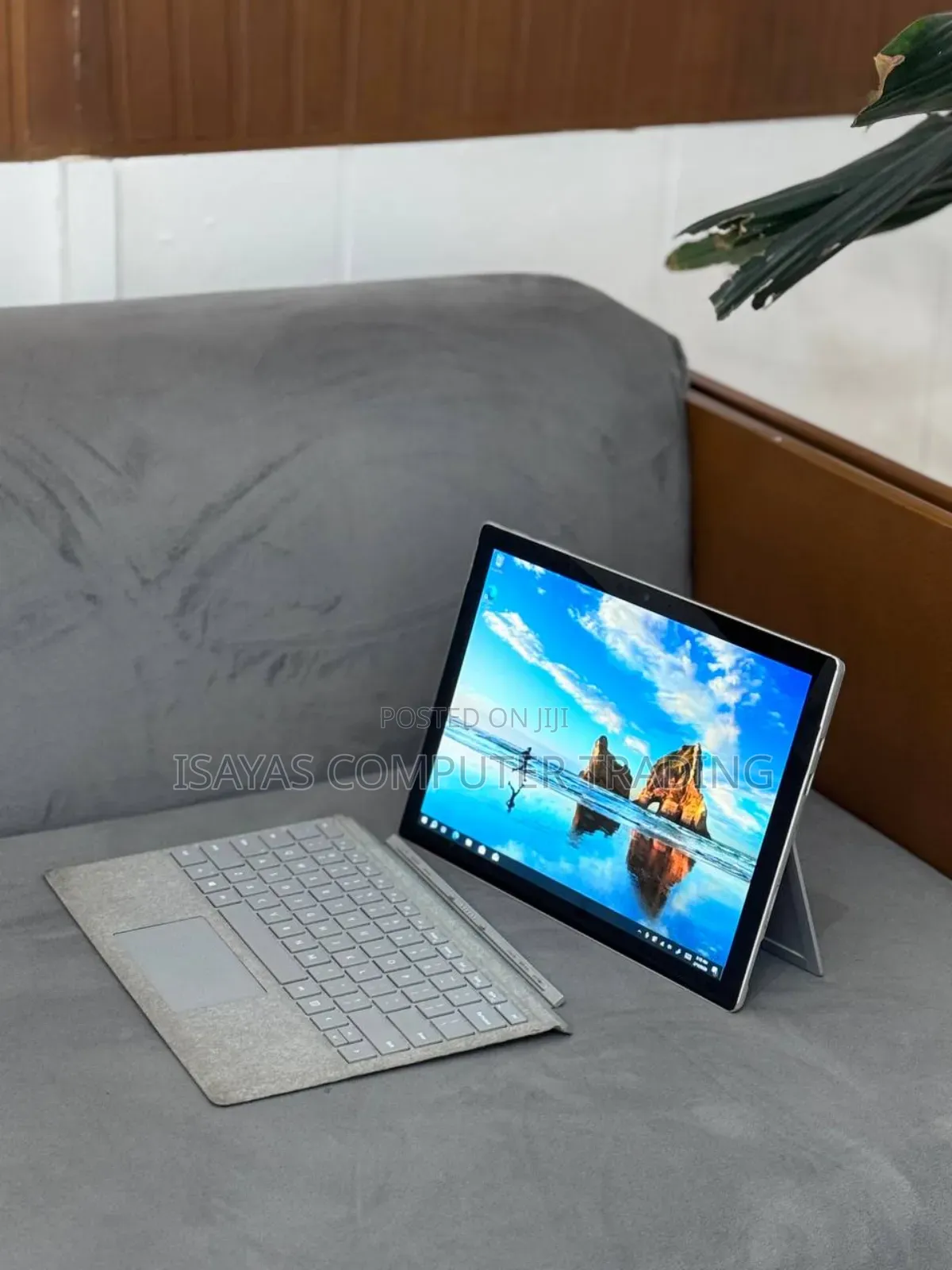 New Laptop Microsoft Surface Laptop 6 8GB Intel Core I5 SSD 256GB