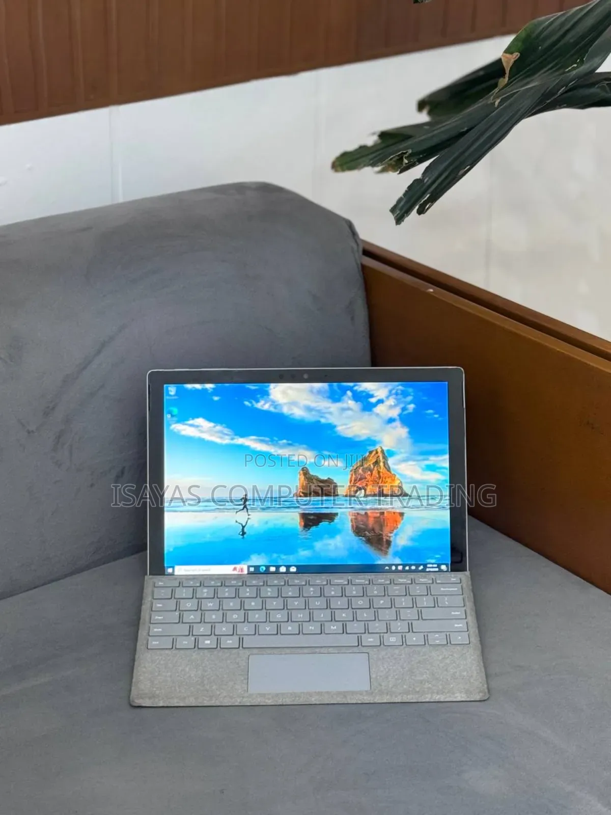 New Laptop Microsoft Surface Laptop 6 8GB Intel Core I5 SSD 256GB