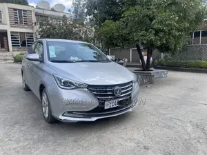 Changan Alsvin 2023 Silver