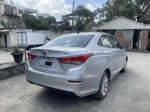 Changan Alsvin 2023 Silver