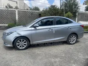 Changan Alsvin 2023 Silver