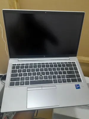 New Laptop HP EliteBook 840 8GB Intel Core I7 SSD 512GB