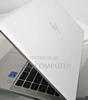 New Laptop HP EliteBook 840 G8 16GB Intel Core I5 SSD 512GB
