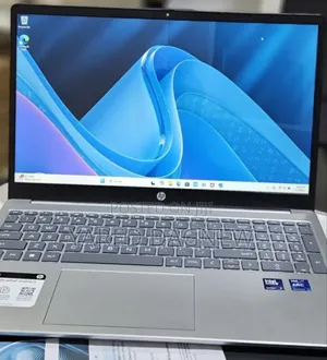 New Laptop HP Pavilion 15 16GB Intel Core Ultra 7 SSD 512GB