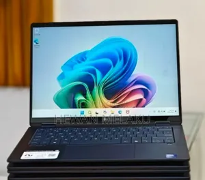 New Laptop HP OmniBook X Flip 14" 16GB Intel Core Ultra 7 SSD 1T