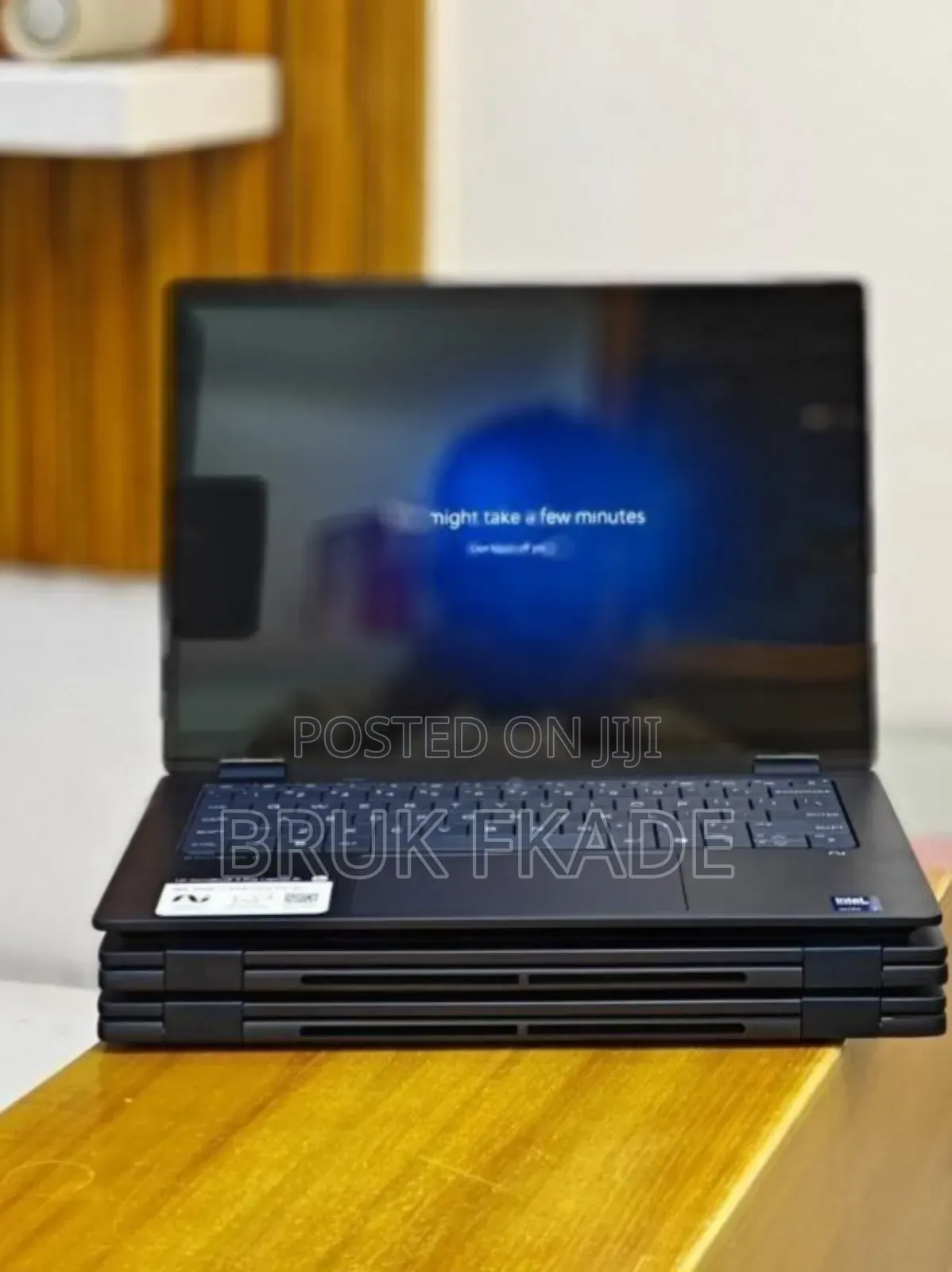 New Laptop HP OmniBook X Flip 14" 16GB Intel Core Ultra 7 SSD 1T