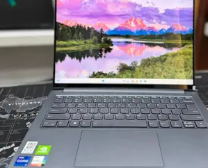 New Laptop Lenovo 16GB Intel Core i7 SSD 512GB