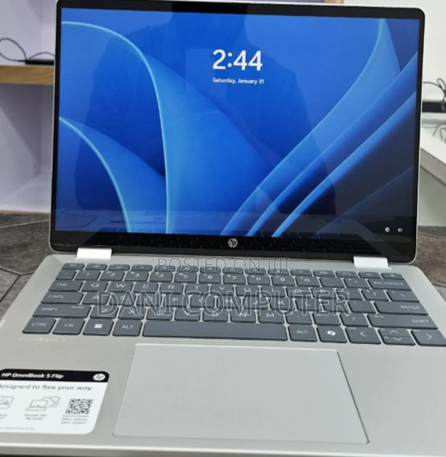 New Laptop HP OmniBook 5 14" 16GB Intel Core 7 SSD 512GB