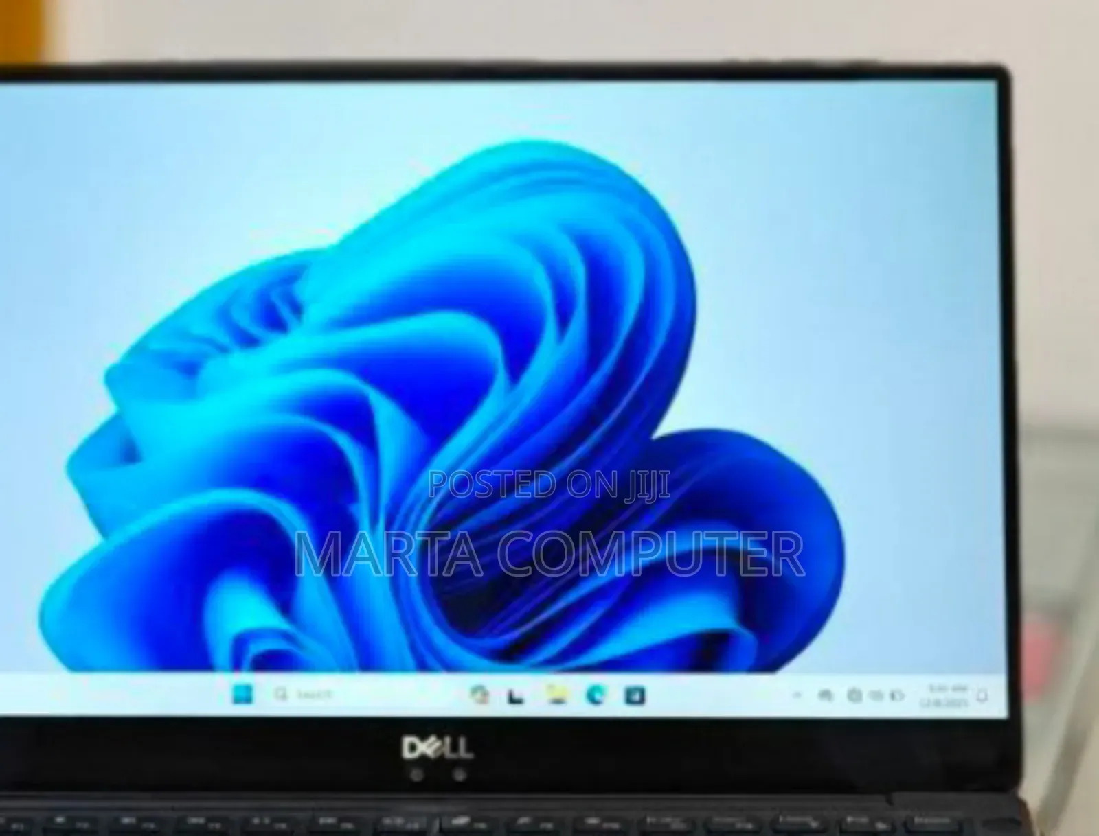 New Laptop Dell XPS 13 8GB Intel Core I5 SSD 512GB